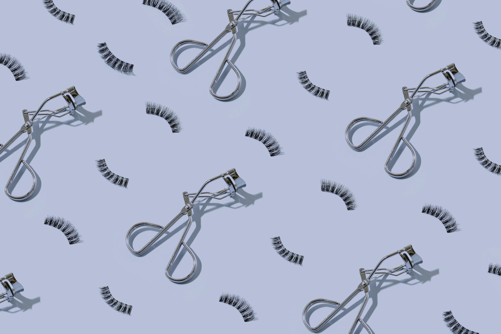Lash tools and extensions